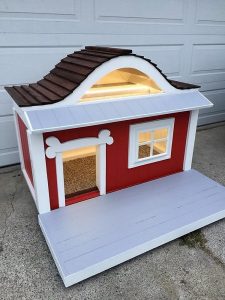 Pallet Dog House Idea