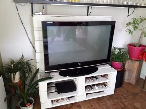 Pallet TV Stand with Wine Storage