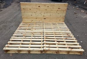 Wood Pallet Bed