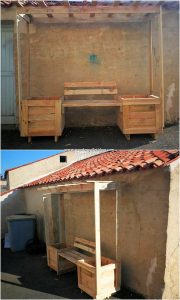 Pallet Bench with Planters