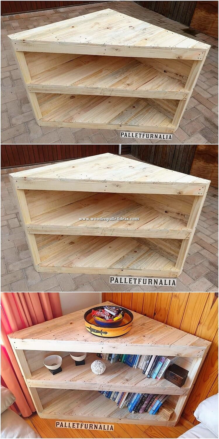 Pallet Corner Table with Bookstorage
